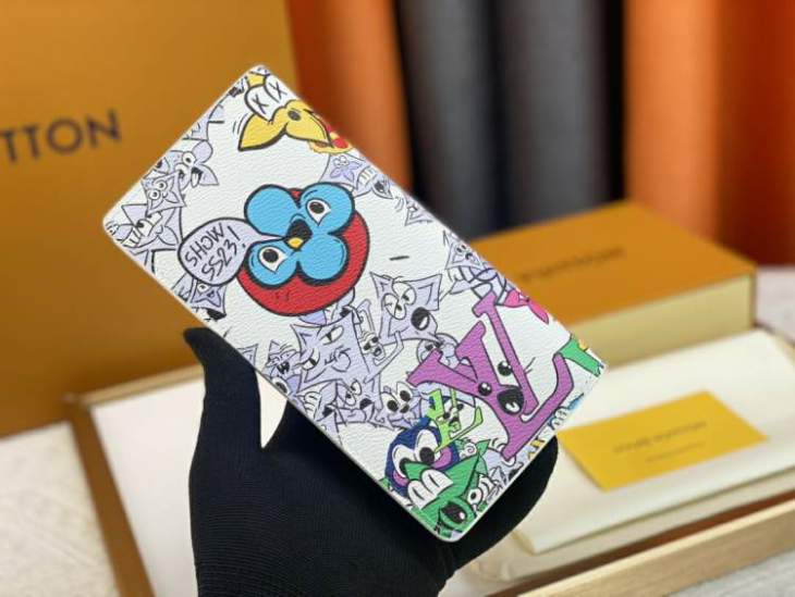 Picture of Louis Vuitton Wallets _SKUfw236177894fw